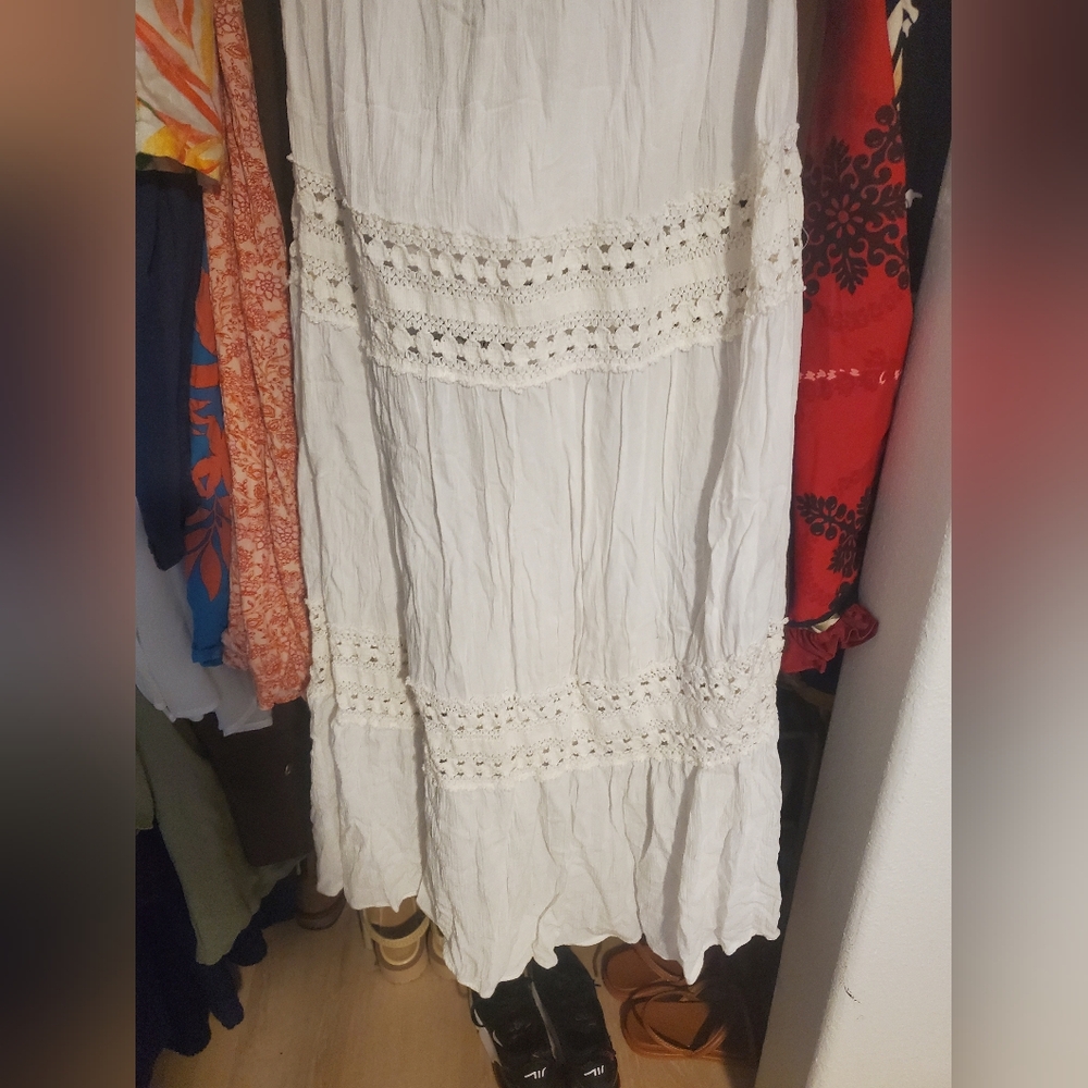 White Maxi Tube Dress Made In India - Picture 2 of 4